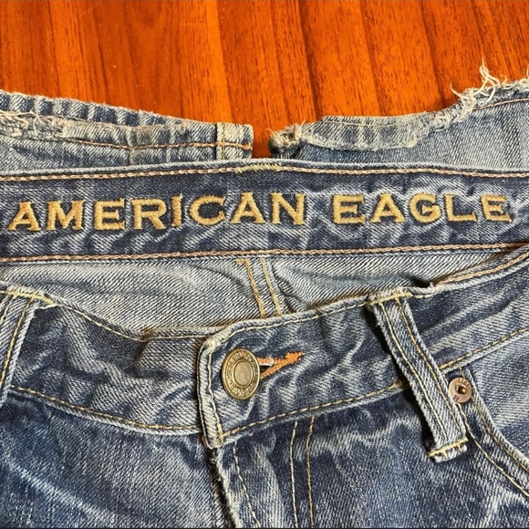 American Eagle low rise boot cut jeans - Picture 5 of 15